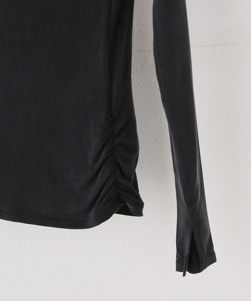 PULP/417EDIFICE(パルプフォーワンセブンエディフィス)の「peachy den / ピーチーデン KYLIE COLD SHOULDER TOP(Tシャツ/カットソー・レディース・ブラック/ブルー・SMALL/X-SMALL)」の12枚目の写真