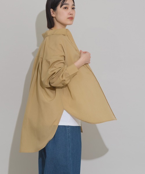 OMNES(オムネス)の「シアーテックコットンレギュラーカラー長袖シャツ 花粉リリース付(シャツ/ブラウス・レディース・ネイビー/ベージュ/オリーブ/アイボリー・FREE)」の11枚目の写真