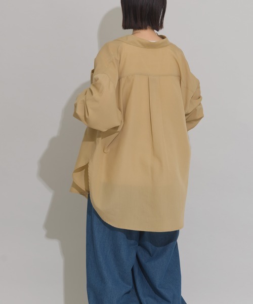 OMNES(オムネス)の「シアーテックコットンレギュラーカラー長袖シャツ 花粉リリース付(シャツ/ブラウス・レディース・ネイビー/ベージュ/オリーブ/アイボリー・FREE)」の12枚目の写真