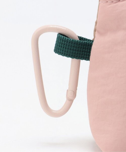 petit main（プティマイン）の「カラビナつきシャカシャカミニポーチ/LG（ポーチ・キッズ・ブルー/シルバー/ピンク・F）」の9枚目の写真