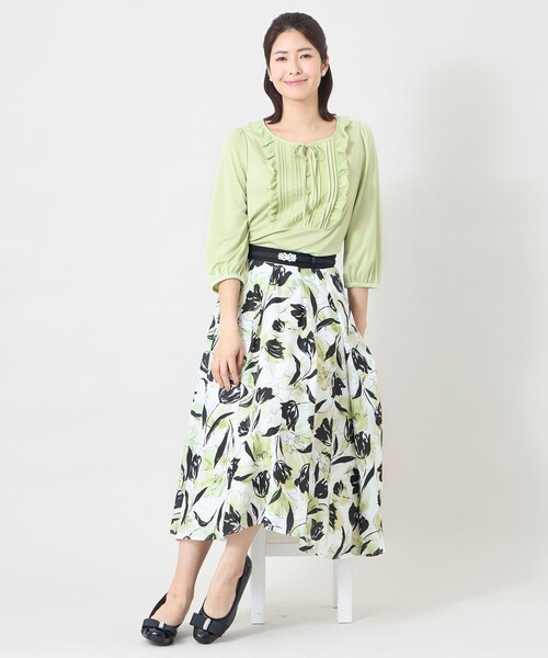 TO BE CHIC(トゥー ビー シック)の「チューリップグレースプリント スカート(スカート・レディース・グリーン/ピンク系その他2・40)」の5枚目の写真