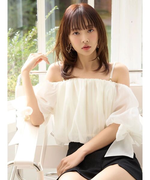 dazzlin(ダズリン)の「2WAYバリエバルーンブラウス(シャツ/ブラウス・レディース・その他1/オフホワイト/レッド/ブラック/ブルー・FREE)」の8枚目の写真