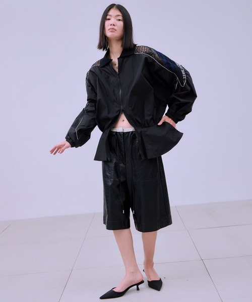 THINGS THAT MATTER（シングス ザット マター）の「FAUX LEATHER BERMUDA PANTS / フェイク レザ バミューダ パンツ（その他パンツ・レディース・ブラック/ブラウン・FREE）」の13枚目の写真