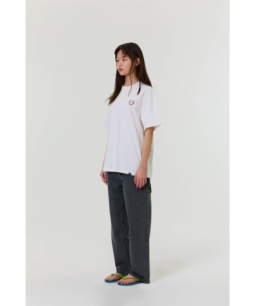 EMIS(イミス)の「HEART RUBBER PATCH T-SHIRT(Tシャツ/カットソー・レディース・グリーン/ホワイト/ブラック・FREE)」の12枚目の写真