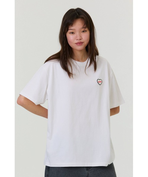 EMIS(イミス)の「HEART RUBBER PATCH T-SHIRT(Tシャツ/カットソー・レディース・グリーン/ホワイト/ブラック・FREE)」の14枚目の写真