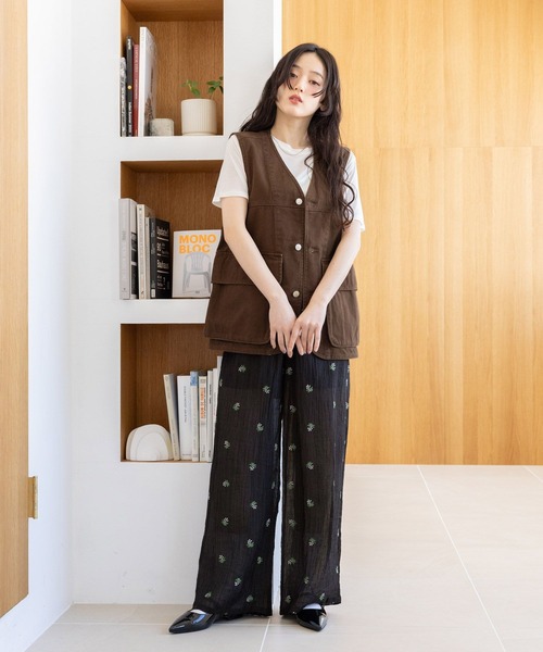 RAGEBLUE（レイジブルー）の「フラワー刺繍/シアーパンツセットアップ対応（スラックス・レディース・ブラック/ホワイト・FREE）」の9枚目の写真