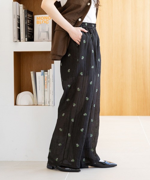 RAGEBLUE（レイジブルー）の「フラワー刺繍/シアーパンツセットアップ対応（スラックス・レディース・ブラック/ホワイト・FREE）」の14枚目の写真