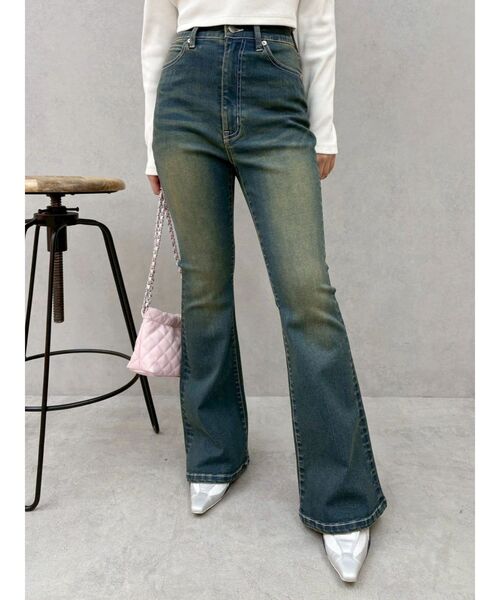 EVRIS（エヴリス）の「【XSサイズあり】バックリボンハイウエストフレアデニムパンツ（デニムパンツ・レディース・ブラック/インディゴブルー・X-SMALL/MEDIUM/SMALL）」の7枚目の写真