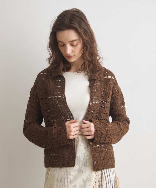 Crisp（クリスプ）の「クロシェニットシャツカーディガン（カーディガン/ボレロ・レディース・ナチュラル/ブラウン・FREE）」の13枚目の写真