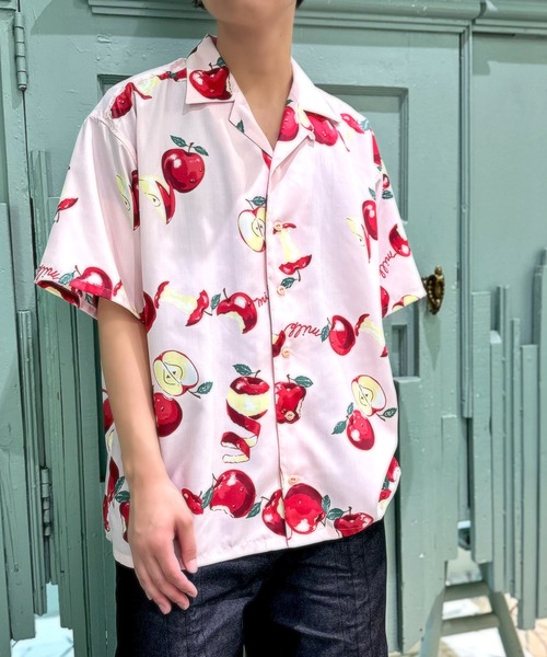 MILKBOY(ミルクボーイ)の「APPLE シャツ(シャツ/ブラウス・メンズ・B/A/C・FREE)」の2枚目の写真