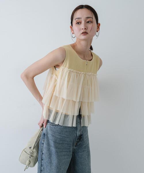SENSE OF PLACE by URBAN RESEARCH(センスオブプレイスバイアーバンリサーチ)の「『洗濯可』ダブルジップフリルニットトップ(ニット/セーター・レディース・イエロー/ブラック/アイボリー・ONE)」の11枚目の写真