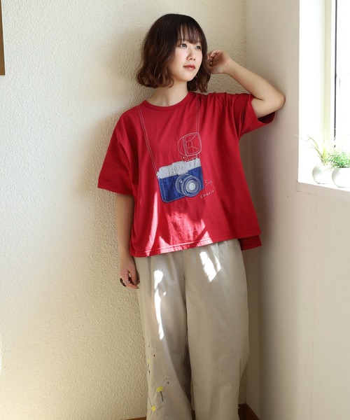Emago（イマゴ）の「EMAGO ｶﾒﾗﾊﾟｯﾁﾜｰｸT 5分袖（Tシャツ/カットソー・レディース・ホワイト/レッド/ネイビー・FREE）」の15枚目の写真
