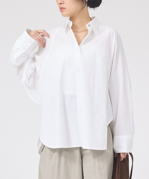 Rouge vif Anna(ルージュヴィフアンナ)の「ドルマンストレッチブロードビックシャツ(シャツ/ブラウス・レディース・カーキ/サックスブルー/オフホワイト・フリー)」の2枚目の写真