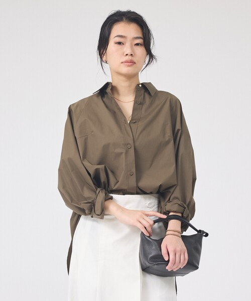 Rouge vif Anna(ルージュヴィフアンナ)の「ドルマンストレッチブロードビックシャツ(シャツ/ブラウス・レディース・カーキ/サックスブルー/オフホワイト・フリー)」の16枚目の写真