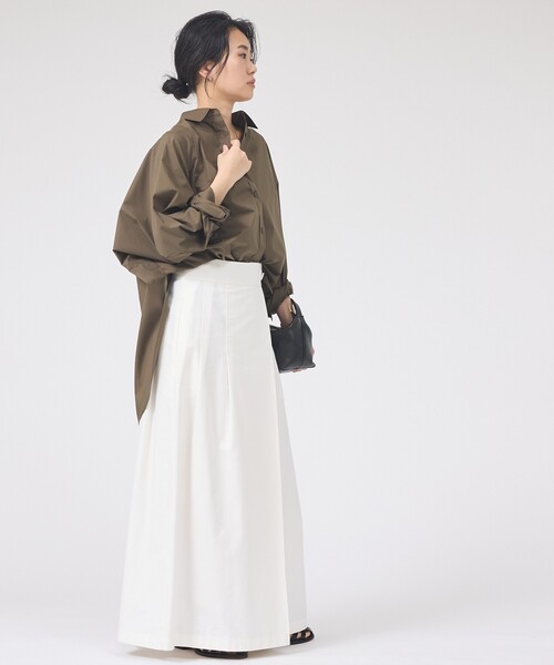 Rouge vif Anna(ルージュヴィフアンナ)の「ドルマンストレッチブロードビックシャツ(シャツ/ブラウス・レディース・カーキ/サックスブルー/オフホワイト・フリー)」の4枚目の写真