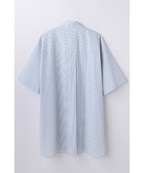 ENFOLD(エンフォルド)の「HALF-SLEEVES BOX SHIRT(シャツ/ブラウス・レディース・グレー・38)」の2枚目の写真