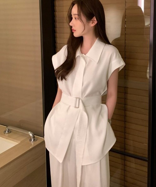 semplice（センプリチェ）の「ベルト付き シャツ ワイドパンツ セットアップ（セットアップ・レディース・ブラック/グレー/ホワイト・F）」の19枚目の写真