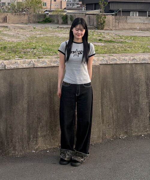 MACNI(マクニ)の「SHOOTING STAR SLIM FIT T-SHIRT MELANGE(Tシャツ/カットソー・レディース・ライトグレー・FREE)」の7枚目の写真