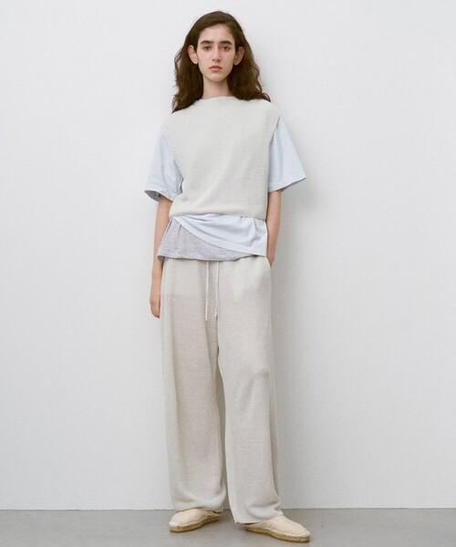 UNFIL(アンフィル)の「UNFIL | コットン製品染め クルーネックTシャツ WOMEN(Tシャツ/カットソー・レディース・ベージュ/ライトブルー/パープル系その他・0)」の17枚目の写真