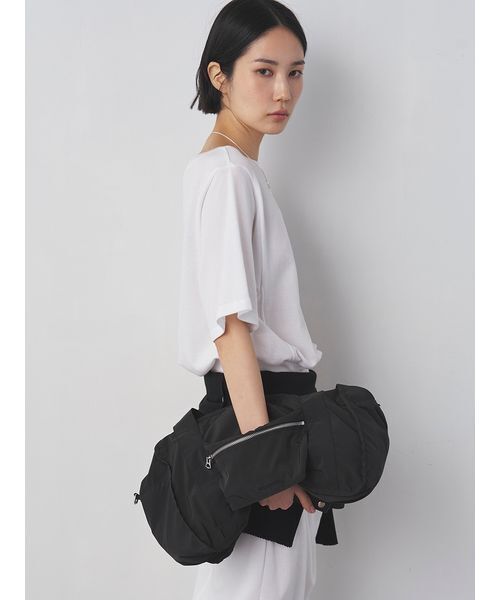 MIESROHE(ミースロエ)の「【洗える】【セットアップ対応】シアー裏毛オフショルトップス(Tシャツ/カットソー・レディース・イエロー/ホワイト/ブラック・F)」の7枚目の写真