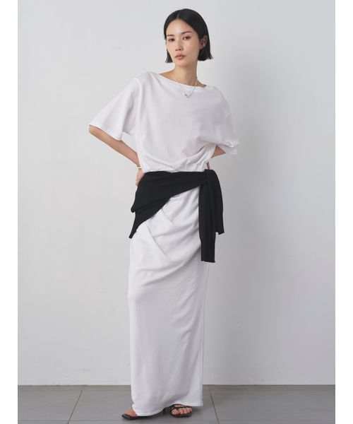 MIESROHE(ミースロエ)の「【洗える】【セットアップ対応】シアー裏毛オフショルトップス(Tシャツ/カットソー・レディース・イエロー/ホワイト/ブラック・F)」の10枚目の写真