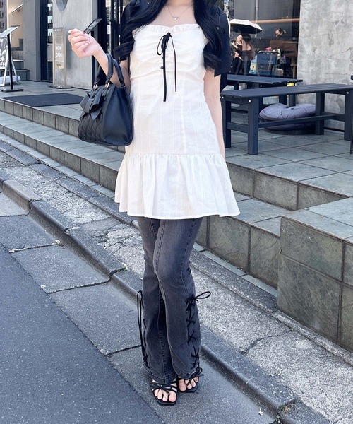 INGNI(イング)の「配色リボンコットンレースミニワンピース(ワンピース・レディース・ホワイト×ブラック/ブラック×ホワイト・M)」の11枚目の写真