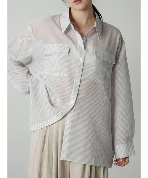 FIKA.(フィーカ)の「Sheer docking stripe shirt(シャツ/ブラウス・レディース・オフホワイト/グレー・FREE)」の4枚目の写真