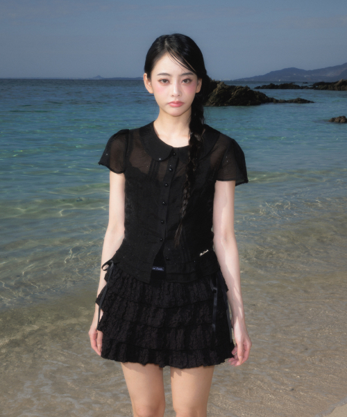 ROSEFRANTZ（ロゼフランツ）の「See-through Pleat Short Sleeved Blouse [Black]（シャツ/ブラウス・レディース・ブラック・SMALL/MEDIUM）」の8枚目の写真