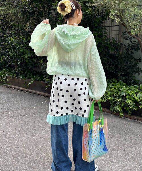 HELLO.SANFRANCISCO(ハローサンフランシスコ)の「【HELLO.SANFRANCISCO/ハローサンフランシスコ】ドット柄フリルシアーパーカー(パーカー・レディース・ピンク/グリーン/ホワイト・ONE SIZE)」の16枚目の写真