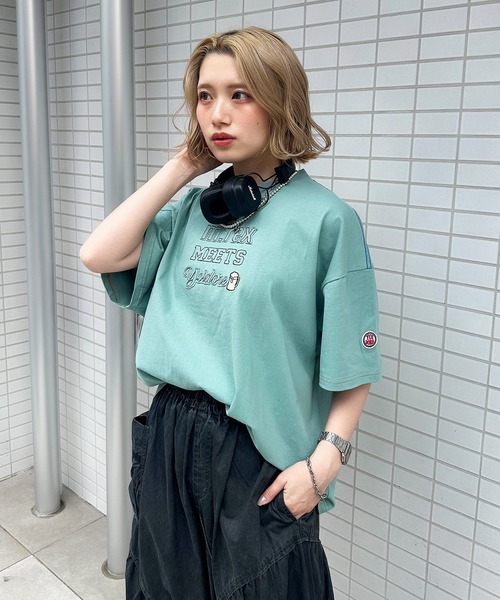 DOUBLE NAME(ダブルネーム)の「【YOIDORE】×【m:rex】 YOIDOREX BACK刺しゅうTEE(Tシャツ/カットソー・レディース・ブルー/オフホワイト/ブラック系・FREE)」の4枚目の写真