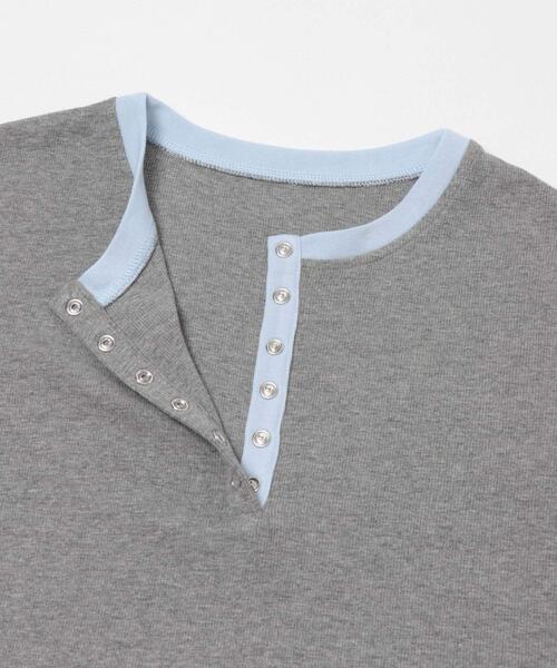 SENSE OF PLACE by URBAN RESEARCH(センスオブプレイスバイアーバンリサーチ)の「ヘンリーネックレイヤードトップ(半袖)(Tシャツ/カットソー・レディース・グレー/ブラック/ベージュ・ONE)」の16枚目の写真
