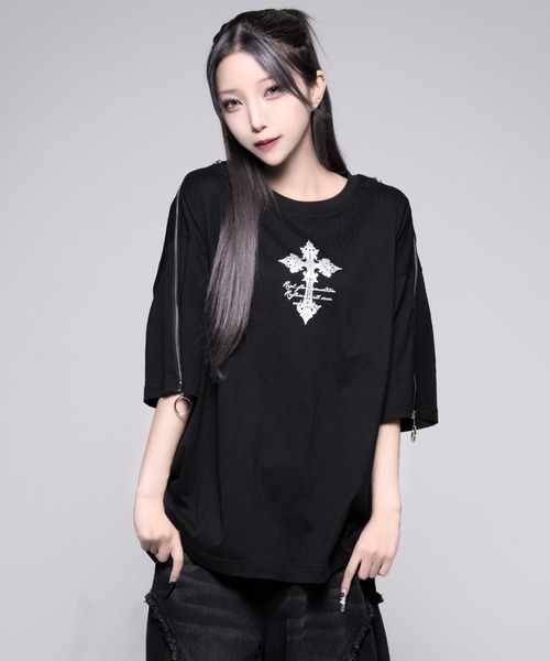 REFLEM(レフレム)の「『REFLEM/レフレム』ショルダーZIP箔プリントTシャツ(Tシャツ/カットソー・レディース・ブラック×パープル/ブラック×シルバー・FREE)」の3枚目の写真