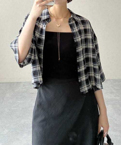 mysty woman(ミスティウーマン)の「シアーチェックシャツ半袖 1046953(シャツ/ブラウス・レディース・ベージュ/ブラック・FREE)」の21枚目の写真