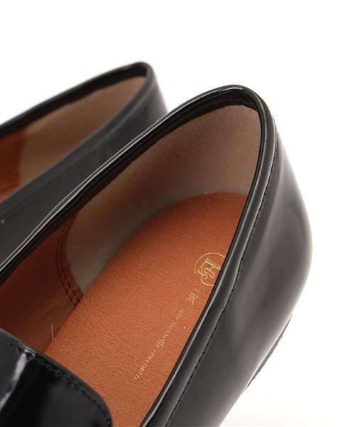 LBC(エルビーシー)の「タッセルローファー (ローファー・レディース・ブラック/ホワイト・LARGE/MEDIUM)」の7枚目の写真