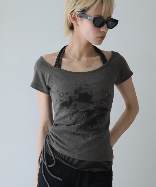 Ulysses(ユリシス)の「レイヤードデザインスタッズTシャツ(Tシャツ/カットソー・レディース・ダークグレー/ホワイト/ブラック・F)」の3枚目の写真