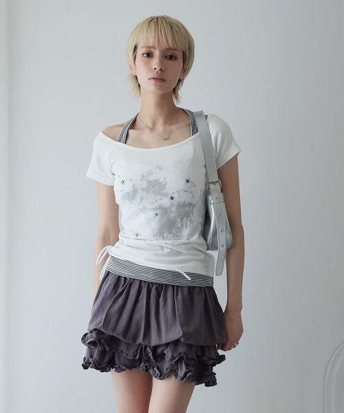 Ulysses(ユリシス)の「レイヤードデザインスタッズTシャツ(Tシャツ/カットソー・レディース・ダークグレー/ホワイト/ブラック・F)」の4枚目の写真