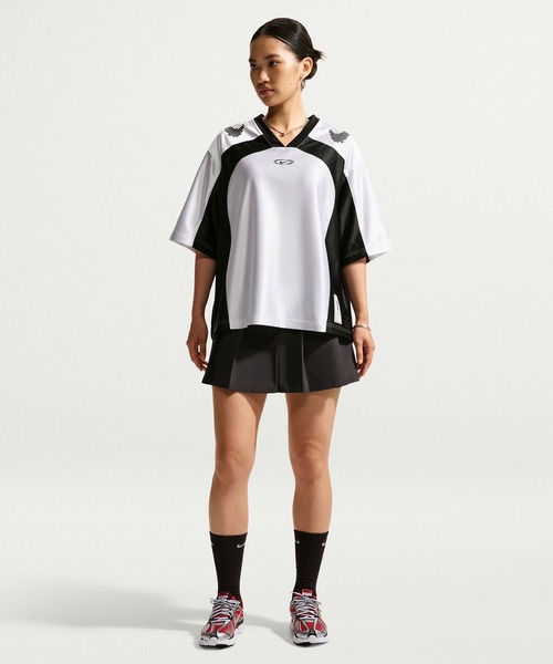 NIKE（ナイキ）の「NIKE AS W NK STREET PLEATED MINI SK / ナイキ ウィメンズ ストリート プリーテッドミニ SK 【SP】（スカート・レディース・ブラック・L/M/S）」の9枚目の写真