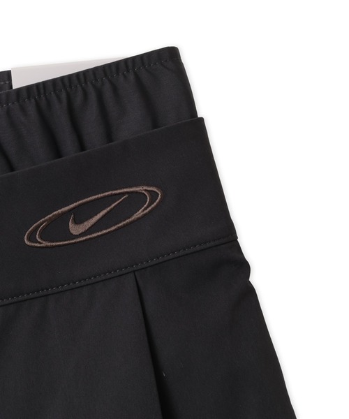 NIKE（ナイキ）の「NIKE AS W NK STREET PLEATED MINI SK / ナイキ ウィメンズ ストリート プリーテッドミニ SK 【SP】（スカート・レディース・ブラック・L/M/S）」の4枚目の写真