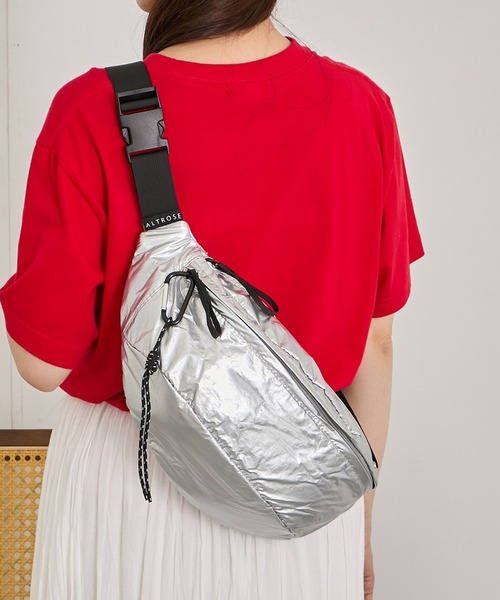ALTROSE(アルトローズ)の「【ALT ROSE】ティムボディバッグ 250090(ボディバッグ/ウエストポーチ・レディース・カーキ/シルバー/グレー/ベージュ/ブラック・FREE)」の5枚目の写真