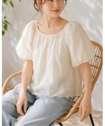 小花刺繍コットンブラウス