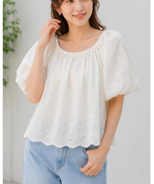 FAZVY(ファズビー)の「小花刺繍コットンブラウス(シャツ/ブラウス・レディース・ベージュ・M)」の8枚目の写真