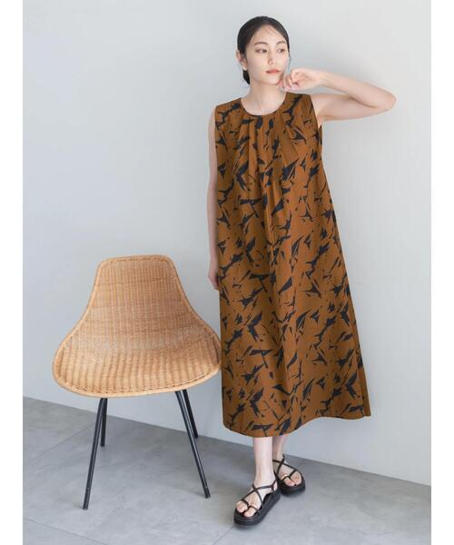 Te chichi（テチチ）の「コットンリップルアートプリントワンピース（ワンピース・レディース・ブラック/ブラウン・F）」の15枚目の写真