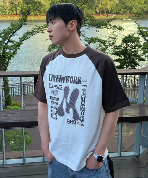 MINDBRIDGE（マインドブリッジ）の「[ON]グラフィックオーバーサイズラグラン半袖Tシャツ - 2カラー（Tシャツ/カットソー・メンズ・ブラウン/ダークグレー・100/110/95/105）」の12枚目の写真