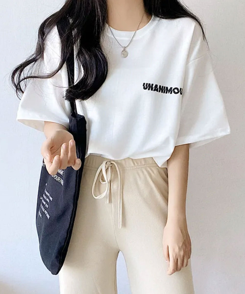 VIVID LADY(ビビッドレディー)の「バックロゴ 半袖Tシャツ(Tシャツ/カットソー・レディース・アイボリー/ブラック・FREE)」の9枚目の写真