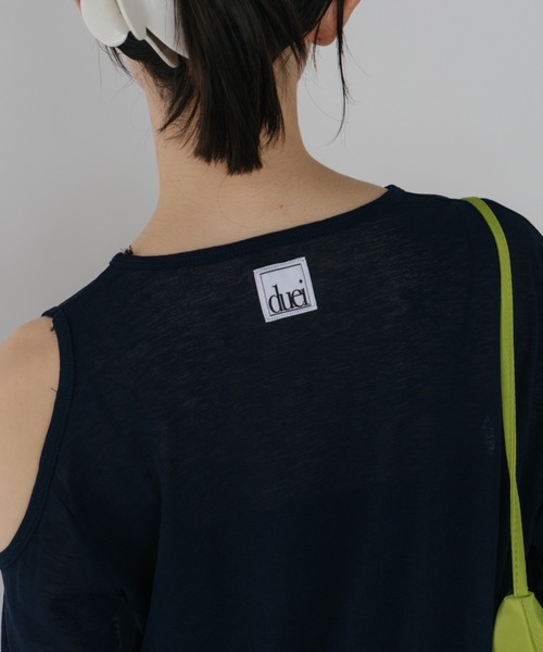 duei(デュイ)の「アシメカットアウトシアーロングスリーブトップス(Tシャツ/カットソー・レディース・ネイビー/ブラック・FREE)」の12枚目の写真