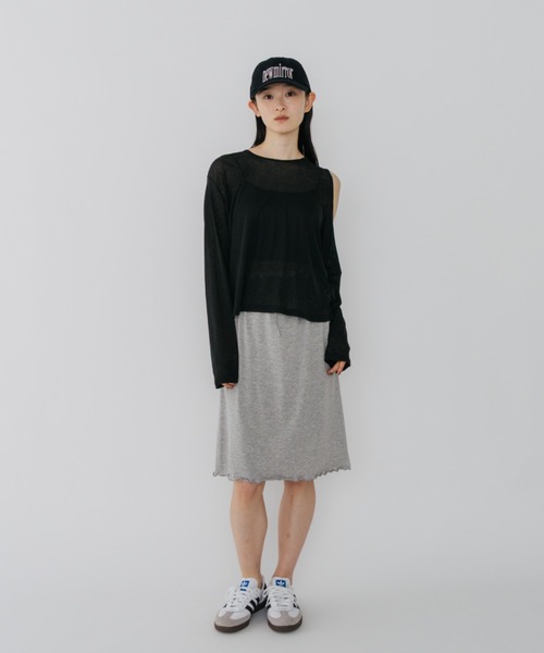 duei(デュイ)の「アシメカットアウトシアーロングスリーブトップス(Tシャツ/カットソー・レディース・ネイビー/ブラック・FREE)」の5枚目の写真