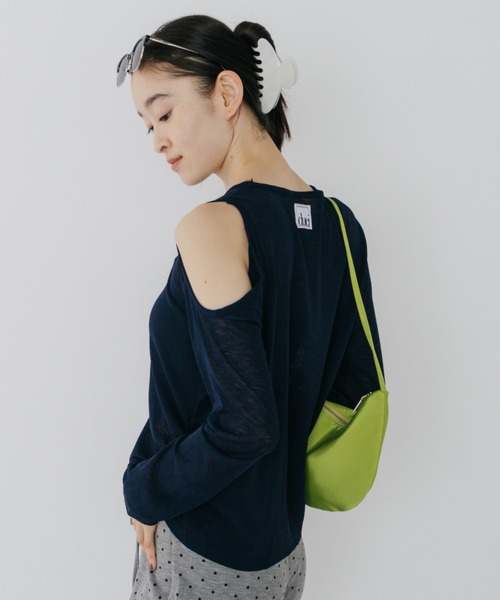 duei(デュイ)の「アシメカットアウトシアーロングスリーブトップス(Tシャツ/カットソー・レディース・ネイビー/ブラック・FREE)」の11枚目の写真