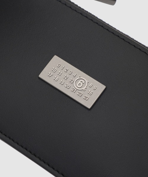 MM6 Maison Margiela(エムエムシックス メゾン マルジェラ)の「WALLETS(財布・レディース・その他・UNI)」の4枚目の写真