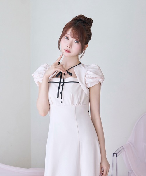 Rose Muse(ロゼミューズ)の「Piping puff sleeve dress(ワンピース・レディース・ピンク・FREE)」の4枚目の写真