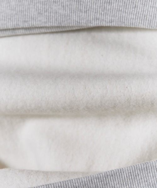 Champion(チャンピオン)の「Champion/チャンピオン REVERSE WEAVE(R) CREW NECK SWEATSHIRT リバースウィーブ クルーネック スウェットシャツ カレッジ ロゴ フロント プリント 2026年秋冬 秋服 冬服(スウェット・メンズ・ブラック/ブラウン/シルバーグレー・M/L)」の16枚目の写真